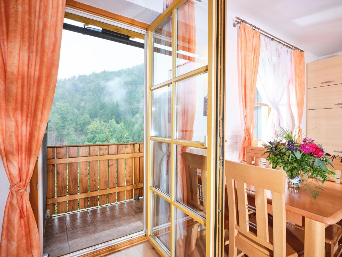 Zwergerlhof Apartment Loich Exterior photo